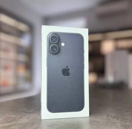 Детальное фото альт iPhone 16 128GB черный E-Sim от компании Нофелет