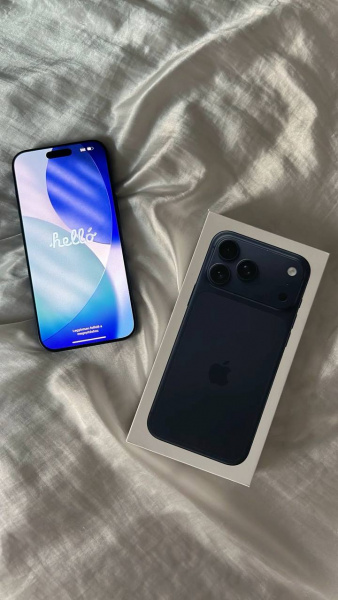 Детальное фото альт iPhone  17 Pro 256GB Blue E sim от компании Нофелет