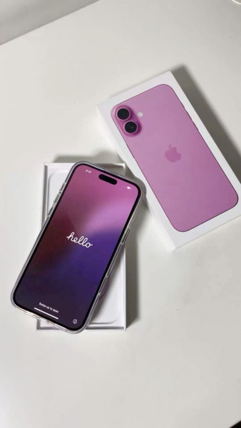 Детальное фото альт iPhone 16 Plus 128GB Pink от компании Нофелет
