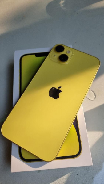 Детальное фото альт iPhone 14 Plus 128Gb Yellow от компании Нофелет