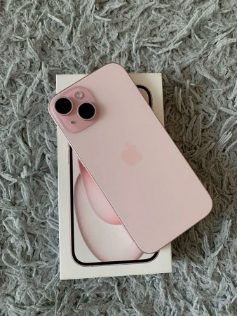 Детальное фото альт iPhone 15 256GB Pink от компании Нофелет