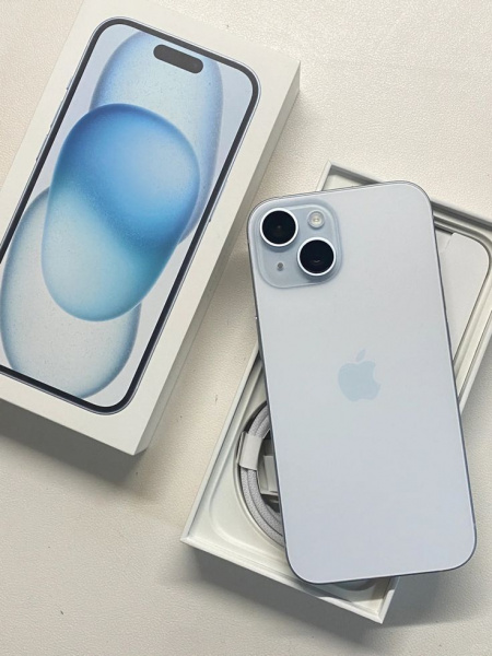 Детальное фото альт iPhone 15 256GB Blue от компании Нофелет